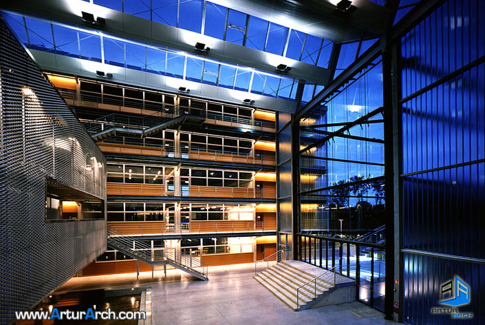 مدرسه معماری -گروه معماری برنارد چومی- مارنه لاوالی - فرانسه مدرسه معماری -گروه معماری برنارد چومی- مارنه لاوالی - فرانسه