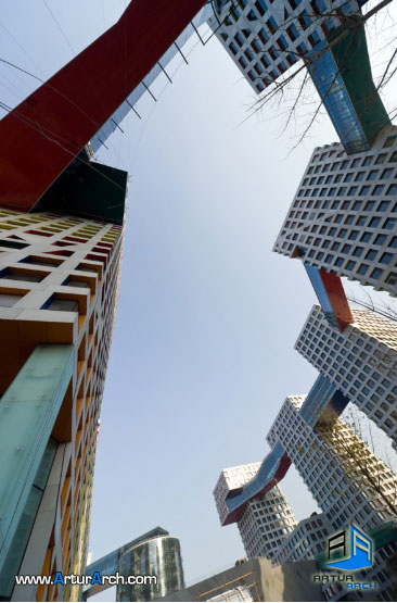 استیون هال استیون هال و ترکیب فضای عمومی و خصوصی Linked Hybrid / Steven Holl Architects- مرکز تخصصی معماری ایران New-Picture-(13)