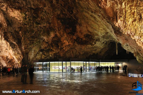 نمایشگاه خرده فروشی نمایشگاه خرده فروشی