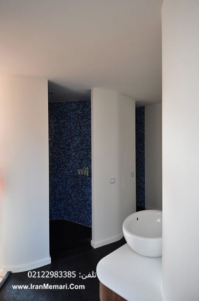 Stylish-Wooden-Facade-and-Stunning-Interior