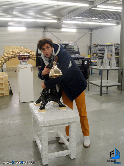 طراحی بسیار جالب لامپی با مدل برج ایفل طراحی بسیار جالب لامپی با مدل برج ایفل