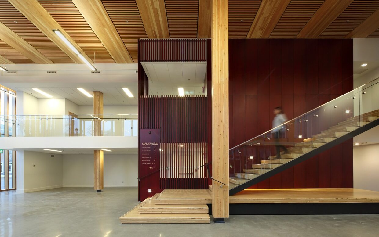 مرکز طراحی نواورانه با طراحیسبز